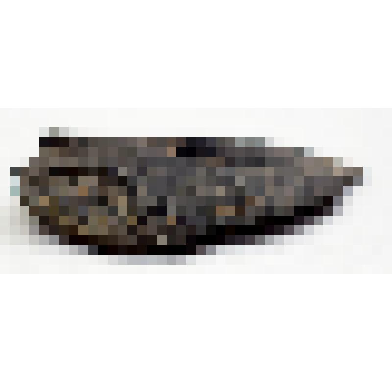 Скребок концевой ретушированный среднего размерного ранга из пластинчатого отщепа из темно-серого камня