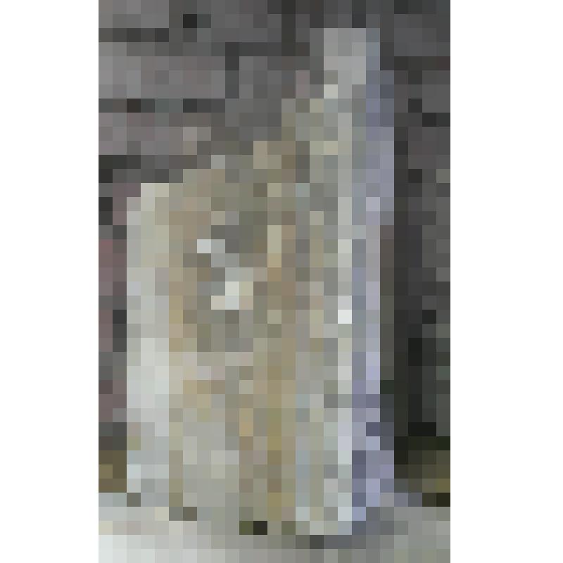 Блок прямоугольной с профилировкой по двум сторонам