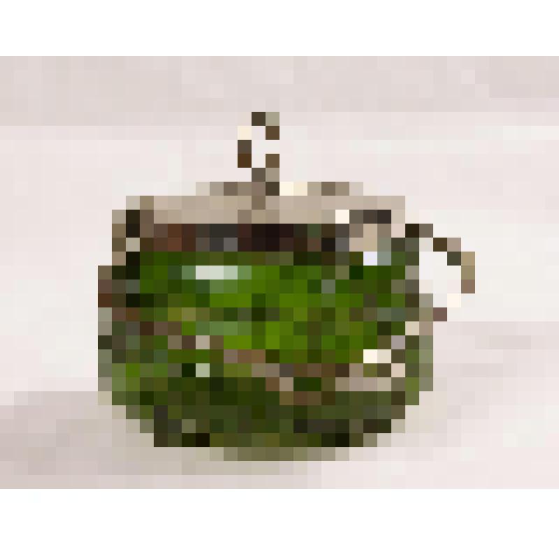 Сахарница. с металлическими крышкой и ручкой