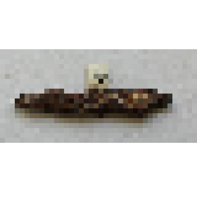 Нож с обломанной рукоятью