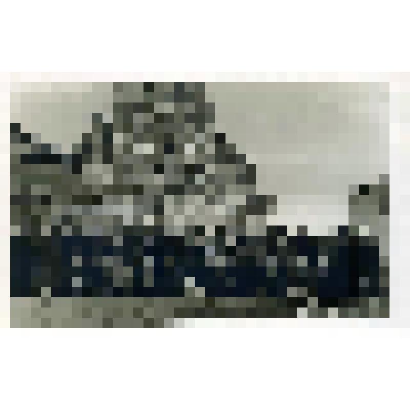 Фотография. Тихонова Августа Васильевна (крайняя слева в первом ряду), 1931 г. рождения, с. Алексеевское, библиотекарь, в группе отдыхающих в доме отдыха "Васильево"