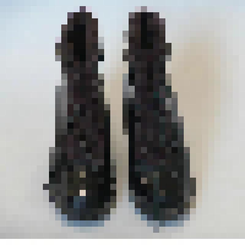 Бот с меховой отделкой резиновый, на каблучке (левый)