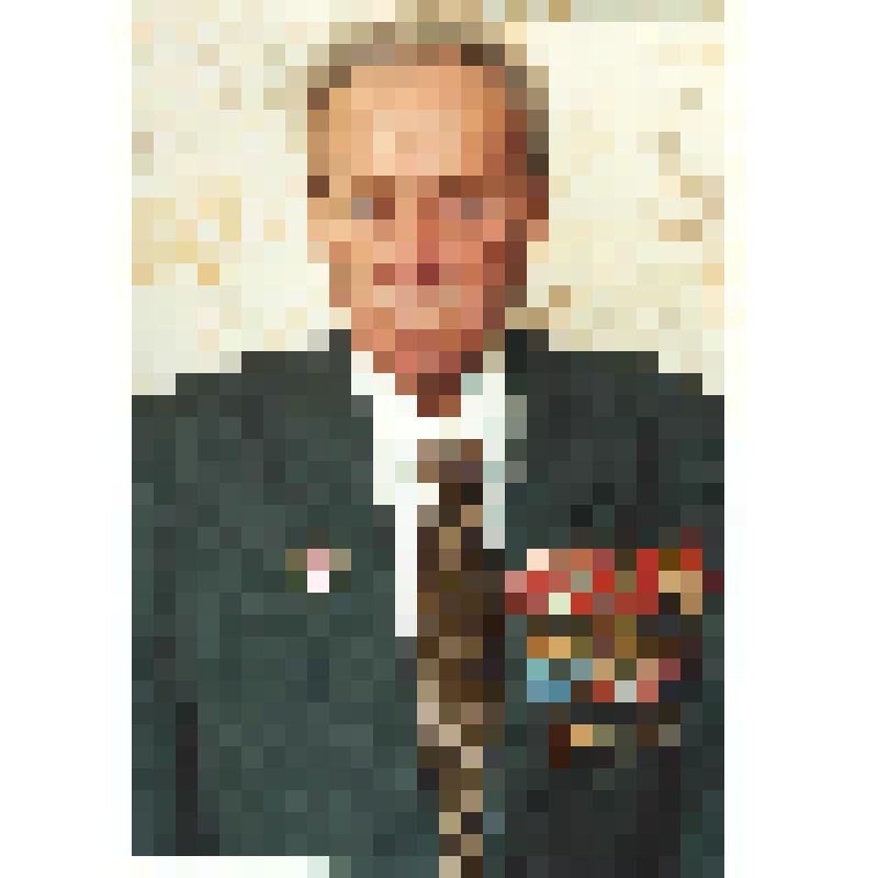 Фотография цветная. Портрет. Гложик Михаил Иванович, ветеран ВОВ, житель Югорска