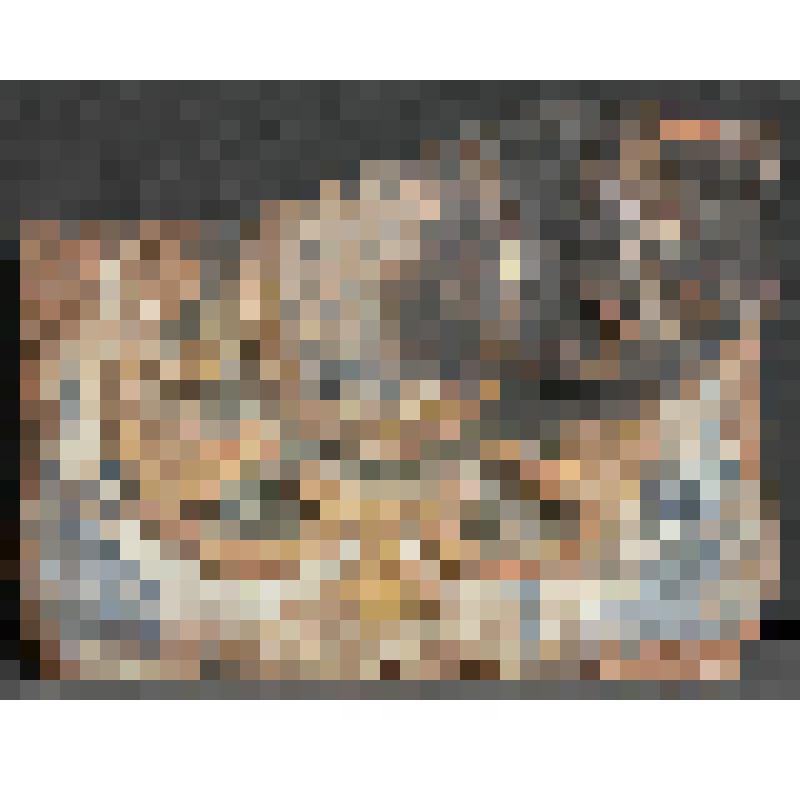 Изразец печной  рельефный полихромный. Фрагмент