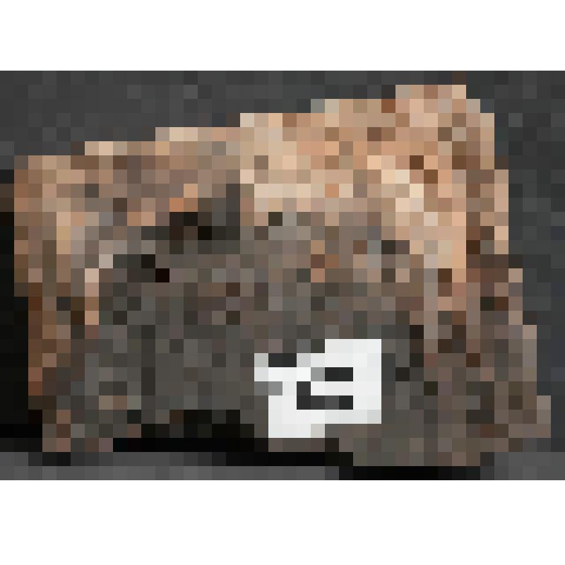 Изразец печной  рельефный полихромный. Фрагмент