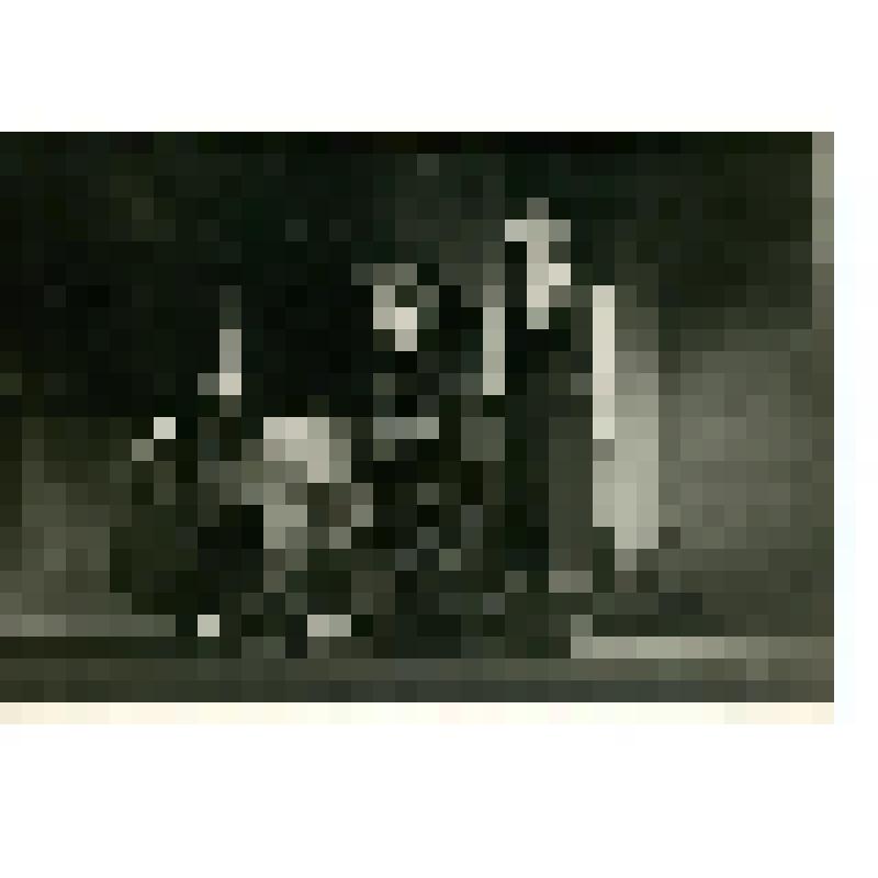 Фотография. М. Овчинникова в р. Люси, в рост, профиль, сидит на стуле; Г. Кирюшина в р. Вари, в рост, фас. "Одна ночь" (пост. В. Цыганков, худ. Е. Гран). Москва, Малый театр