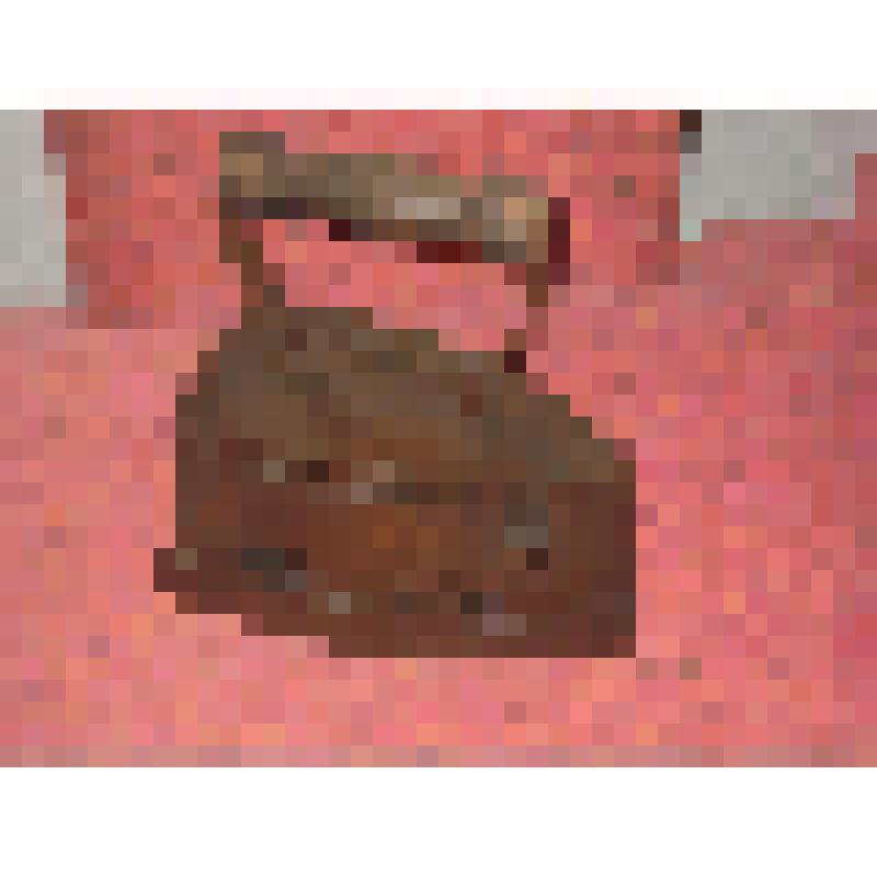 Утюг угольный, с деревянной ручкой