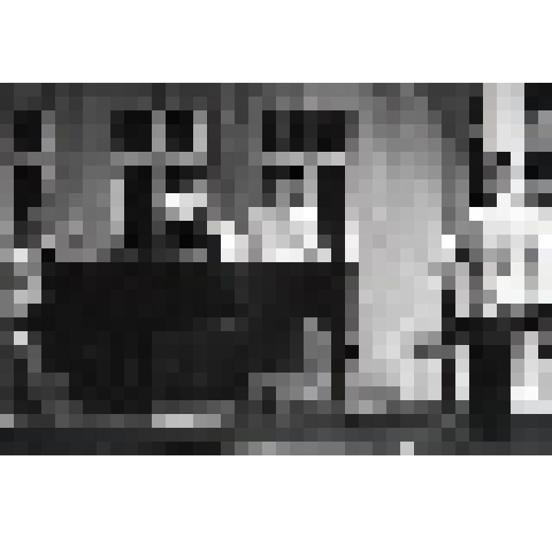 Негатив черно-белый. 1-ое действие. Маша - Майорова Е.В.;  Ирина - Медведева П.В.;  Тузенбах - Гвоздицкий В.В. "Три сестры" (1997 - 2003)