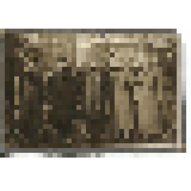 Фотография черно-белая. Арсеньев Алексей Алексеевич среди своих товарищей