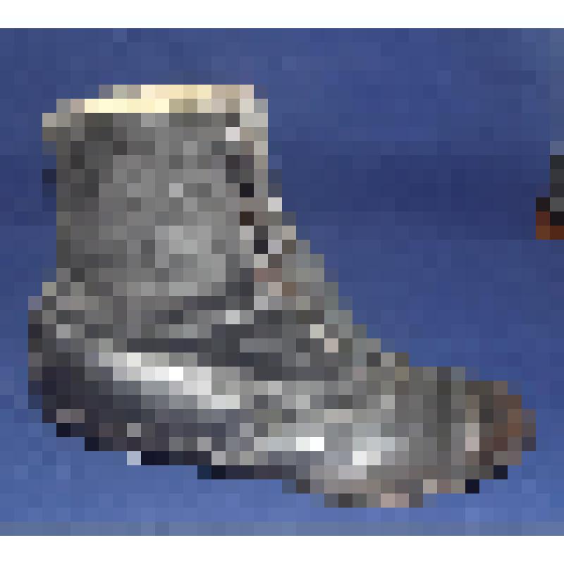 Ботинок женский