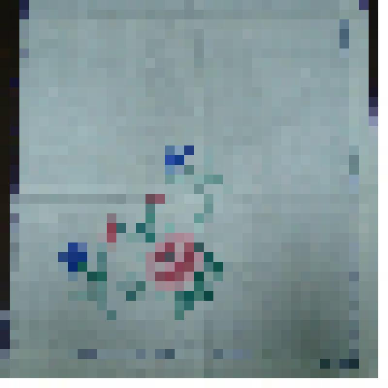 Салфетка с растительной вышивкой