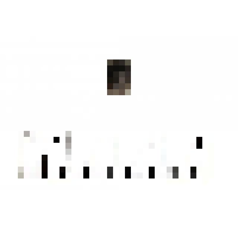 Бусина. Бусины чёрного заглушённого стекла зонной фрагмент