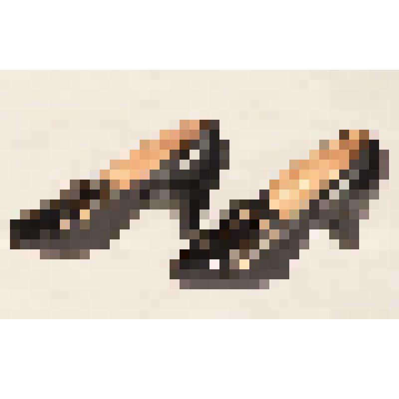 Туфля женская чёрная с бантом, на каблуке (левая)