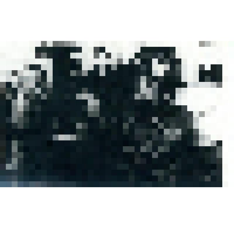 Фото ч/б "Слесарь НШ № 1 Таветин принимает после ремонта в РММ НШ № 1 насос НГ-250"