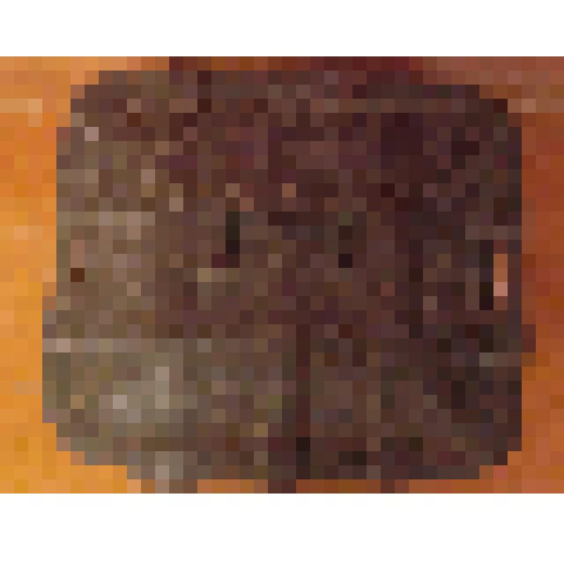 Сундук с железными полосами