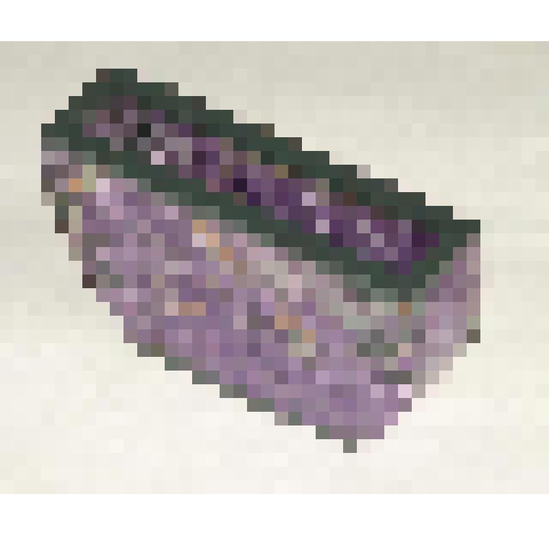 Ваза из чароита и  яшмы