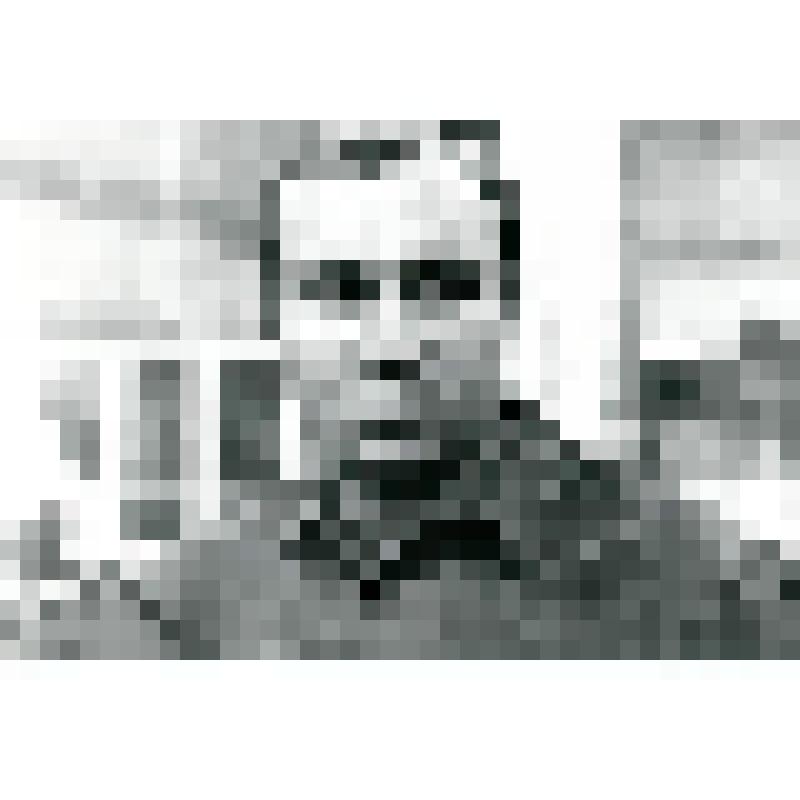 Фотография черно-белая. Лучший слесарь завода "ГАРО" Смирнов Анатолий Алексеевич