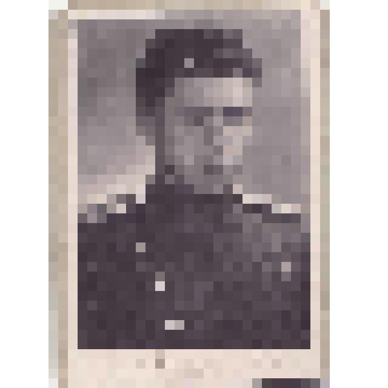 Фотография черно-белая. Снесарев Владимир Борисович в г.Вильнюс