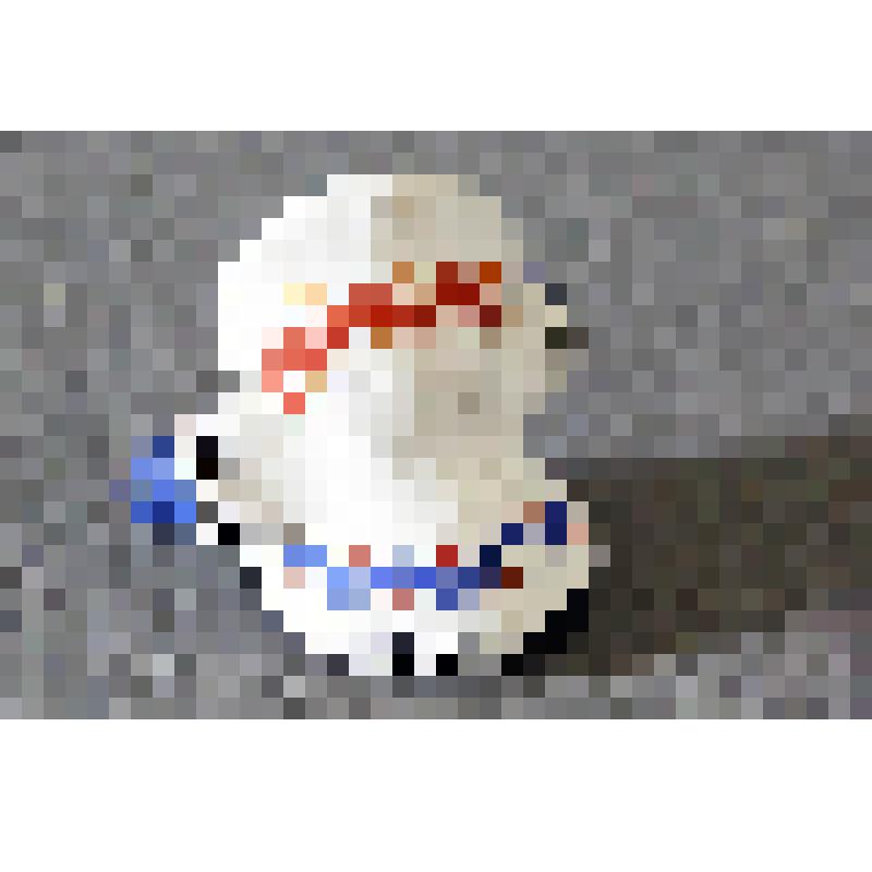 Игрушка глиняная. Плачущая хантыйская девушка