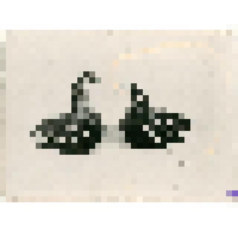 Фотография. Утки – детские игрушки