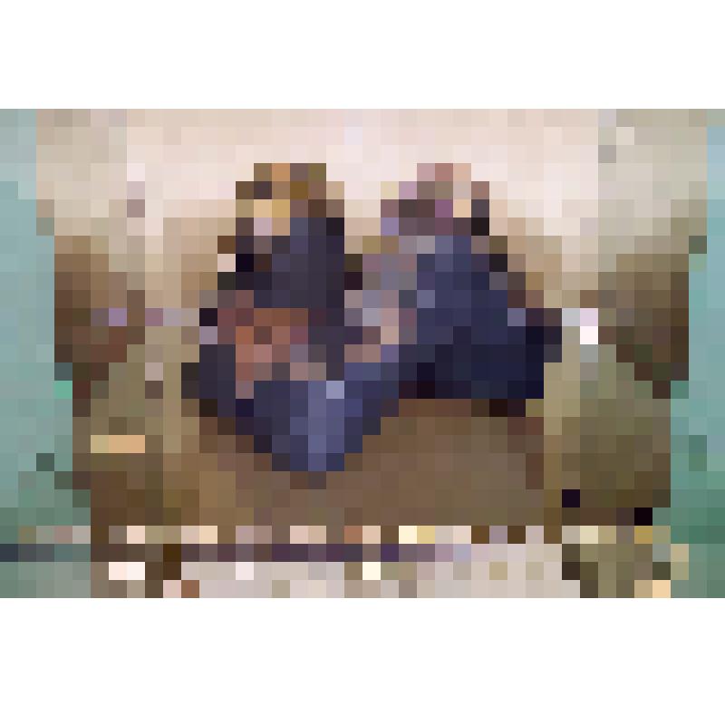 Зал N 4 выставки "Аланский всадник". Седло - экспонат из коллекции Северо-Осетинского музея