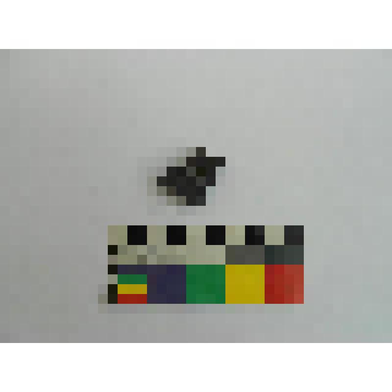 Археология. Фрагмент стенки сосуда, неорнаментированный