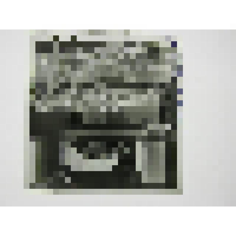 Выставочный павильон на ВДНХ. Литва, г. Вильнюс. Выставочный павильон на ВДНХ. Интерьер. Фрагмент