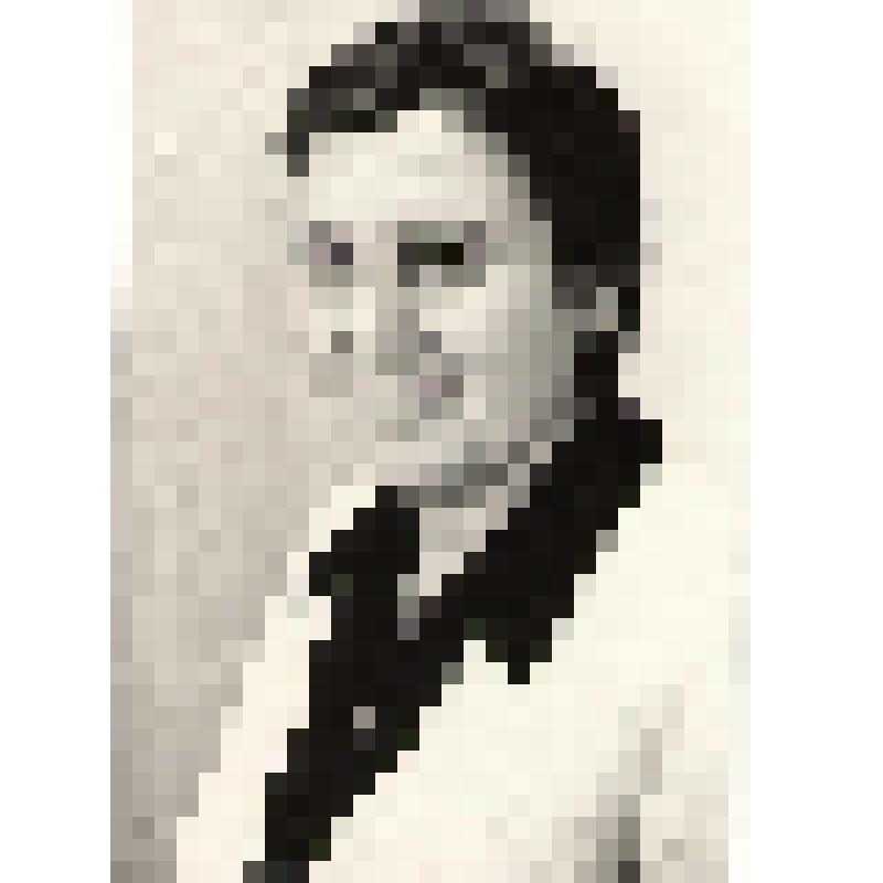 Фотопортрет. Харитонова Л.К. - старший контролёр, председатель цехкома швейного цеха №2, "Трикотажной фабрики". (погрудный, анфас.)