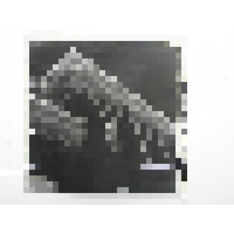 Церковь Казанской иконы Божией Матери. ул. Коммунаров, 1. 1882 г. Челябинская  обл., Кусинский р-н, г. Куса. Церковь Казанской иконы Божией Матери, ул. Коммунаров, 1. 1882 г. Окна верхнего света на южном фасаде