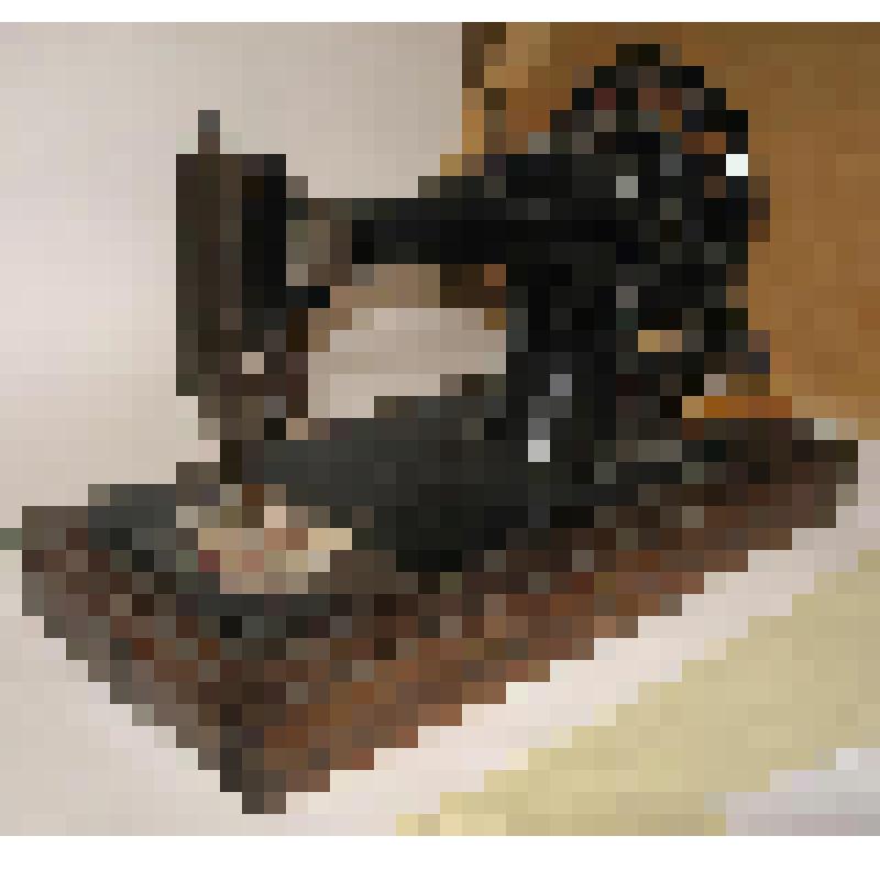 Машина швейная ручная