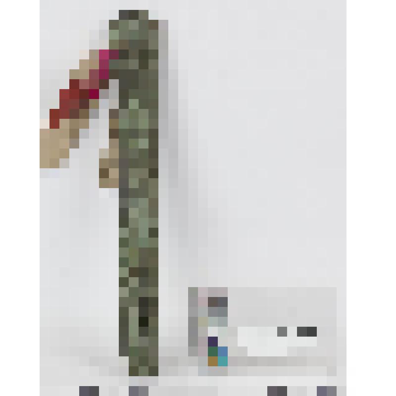 Но медный с поперечным отверстием на расширенной закругленной рукоятке