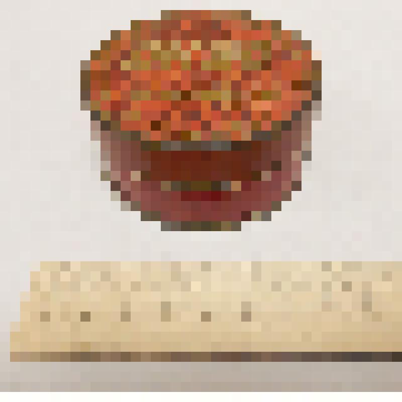 Банка из-под икры кетовой