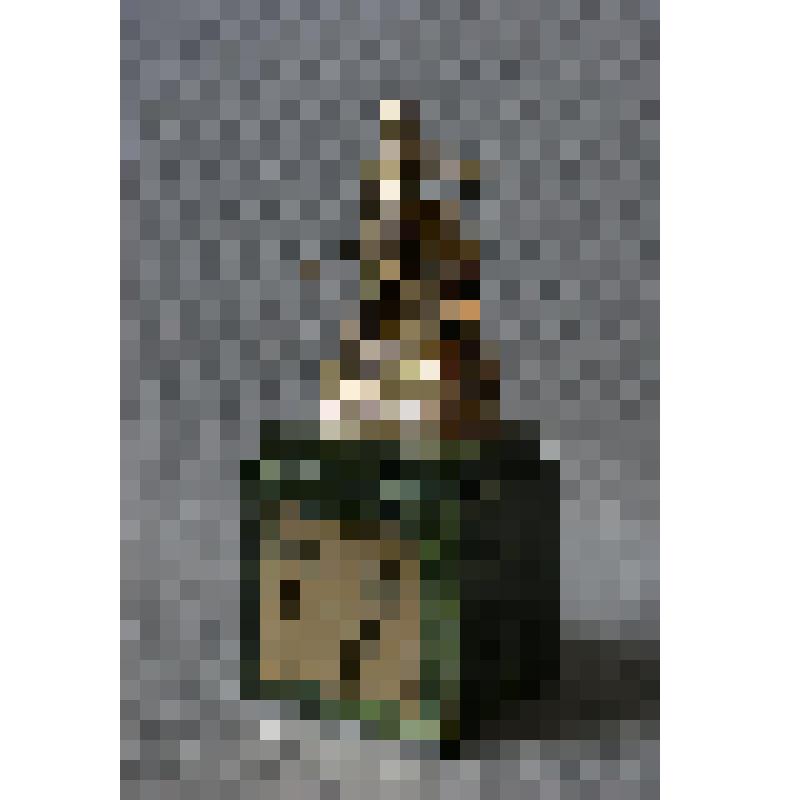 Скульптура кабинетная "Россия". Копия с работы Лаверецкого Н.А. (1896 г.)