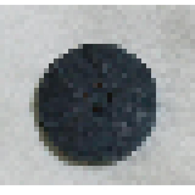 Пуговица для верхней женской одежды, из коллекции бытовых вещей семьи Орловой Калерии Николаевны, бывшей заведующей лабораторией Саратовского областного туберкулезного диспансера