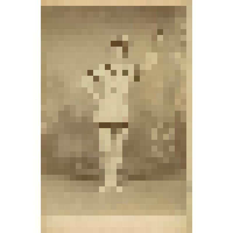 Фотография черно-белая на подложке. С.Г.Легат - Жан де Бриенн в Pas classique hongrois в балете "Раймонда" А.К.Глазунова. Спектакль: «Раймонда».  Постановщик: Петипа Мариус Иванович.  Премьера: 07.01.1898. Мариинский театр