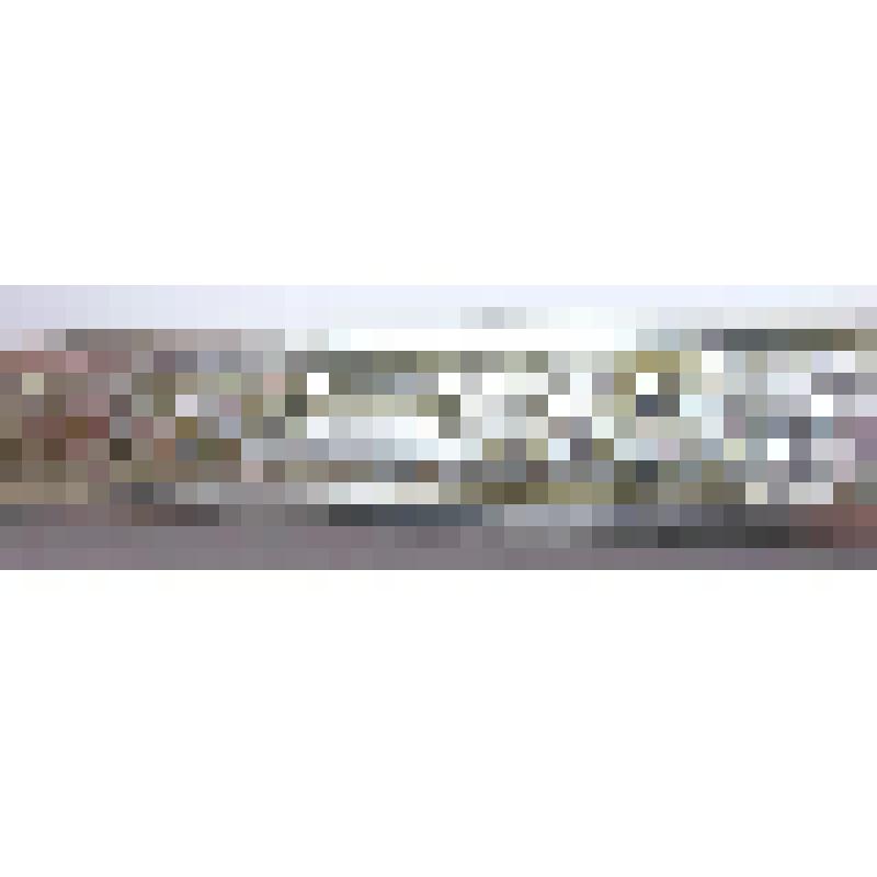 Вилка столовая из металла серого цвета, на зернистом фоне ручки с двух сторон цветочки, вензеля