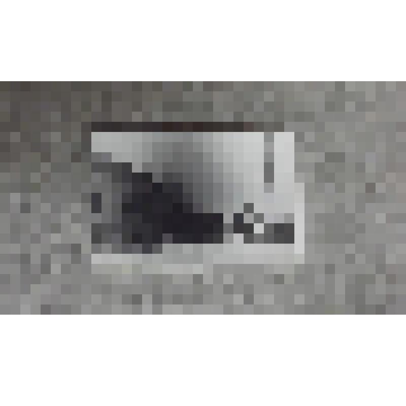 Фотография. Фрагмент улицы Комсомольской в  западном направлении на перекрестке с ул. Первомайской