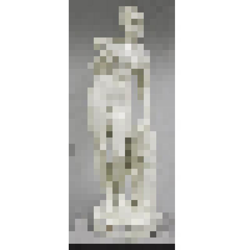 "Девушка с яблоком". Скульптура