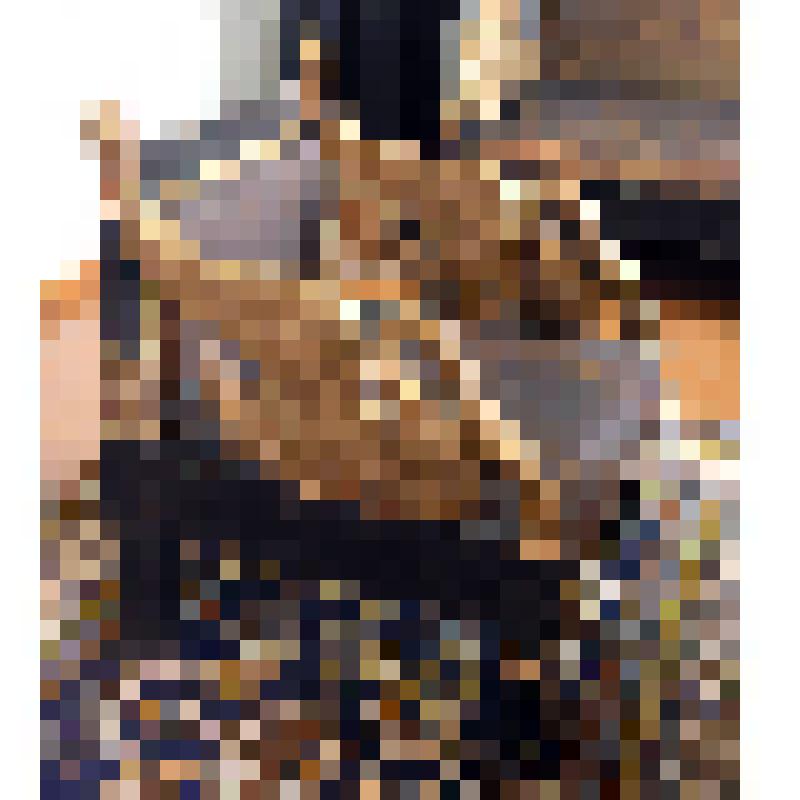 Кресло с подлокотниками в виде лебедей