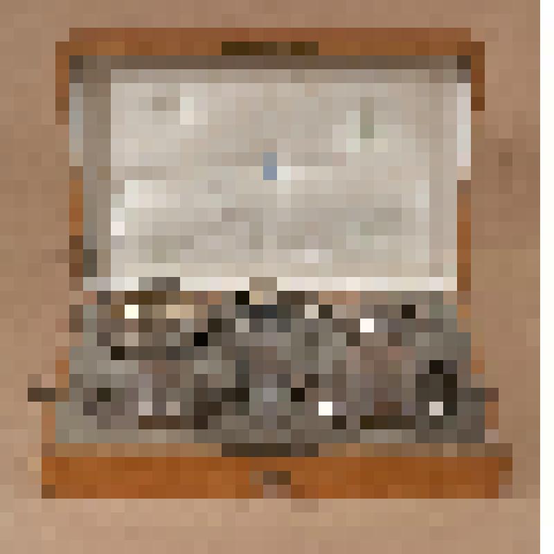 Деревянная коробка (с ключом)