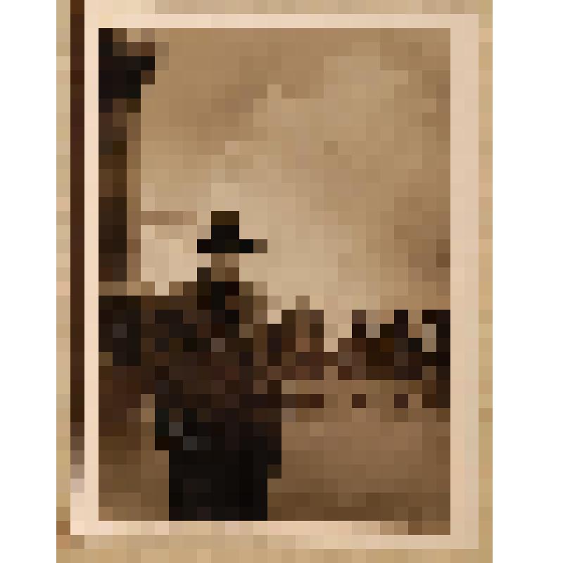 Фотография. Коничев К. И. на набережной в Ялте, в верхней одежде