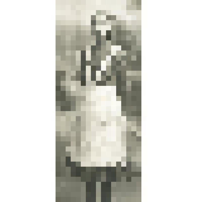 Портрет девочки. На открыточном бланке. Фотография