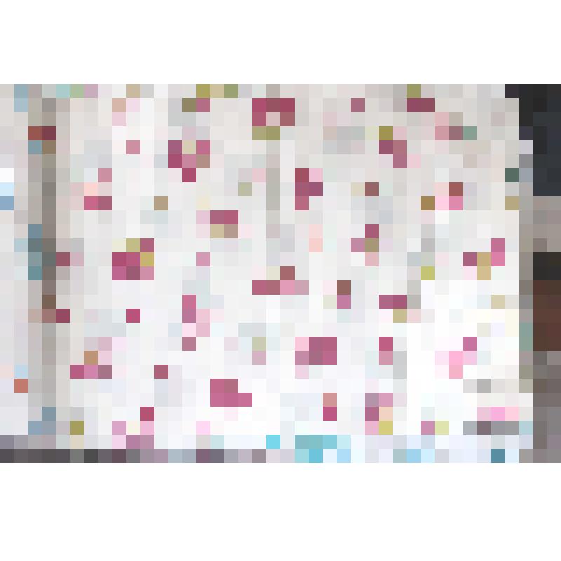 Образец ситца набивного, в альбоме