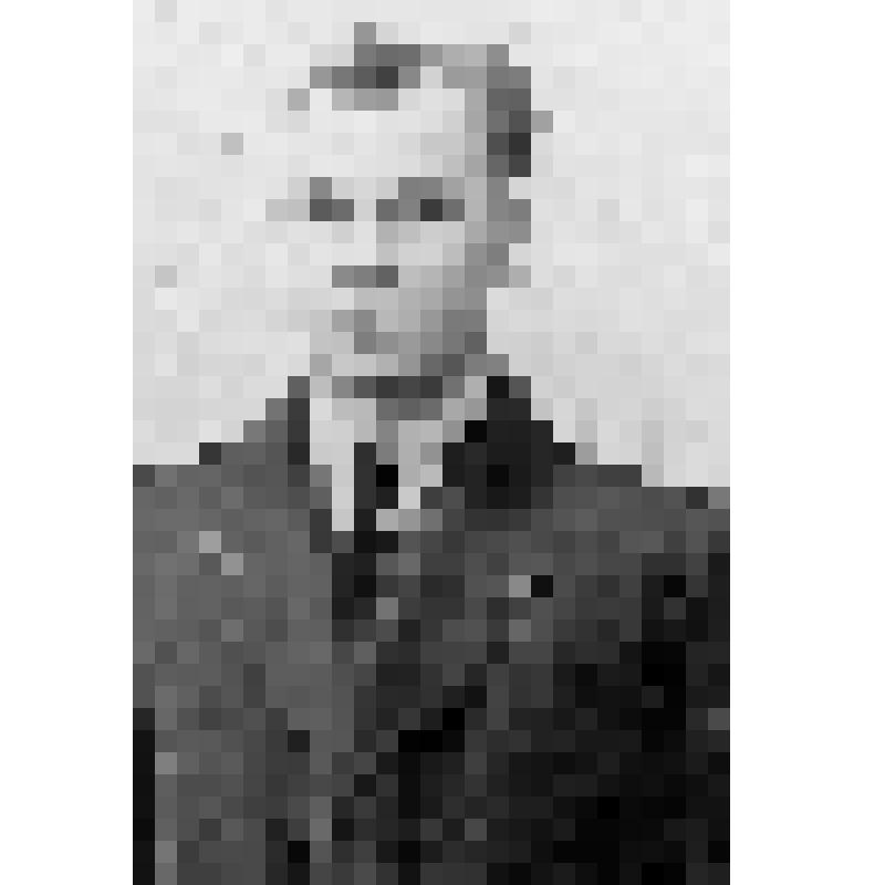 Тращенко Петр Федорович, старший инспектор уголовного розыска по делам несовершеннолетних и карманным кражам ОВД г.Шахты