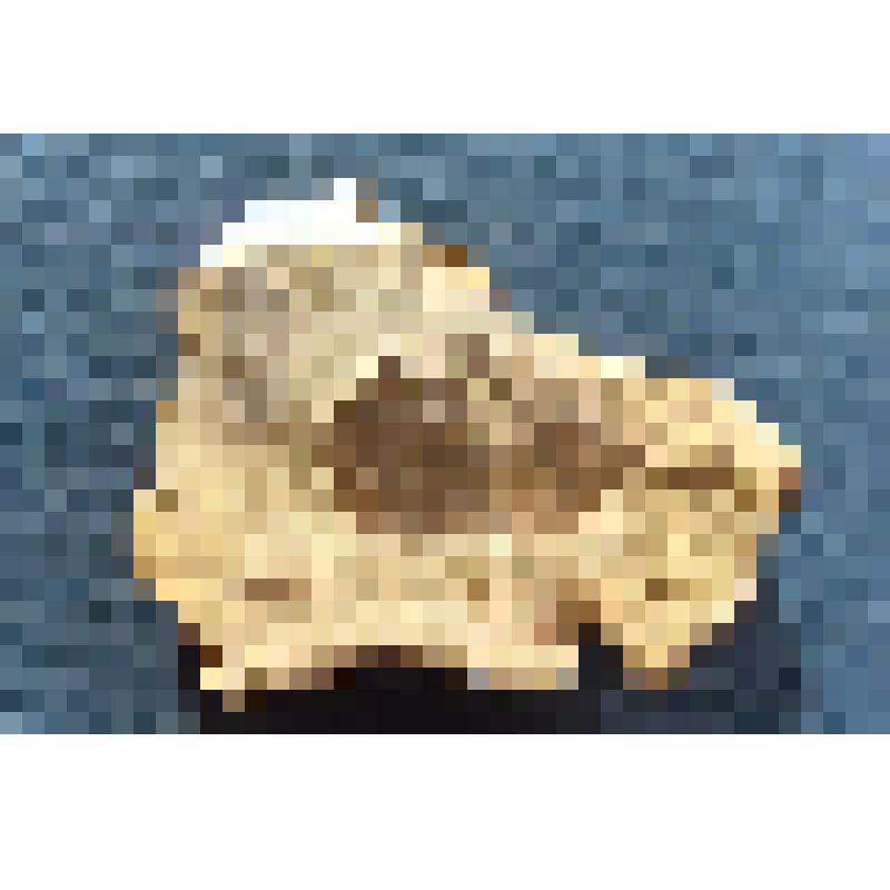 Кусок шлака