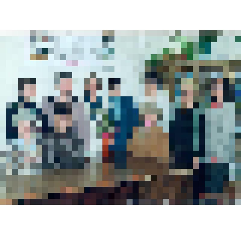 Фотография цветная:коллектив работников РОНО (11 чел.)