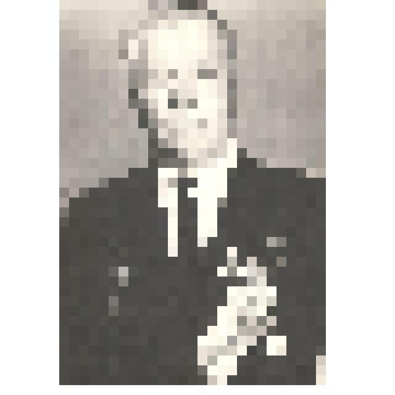 Фотопортрет Данилова Валентина Ивановича с дарственной надписью (на обороте)