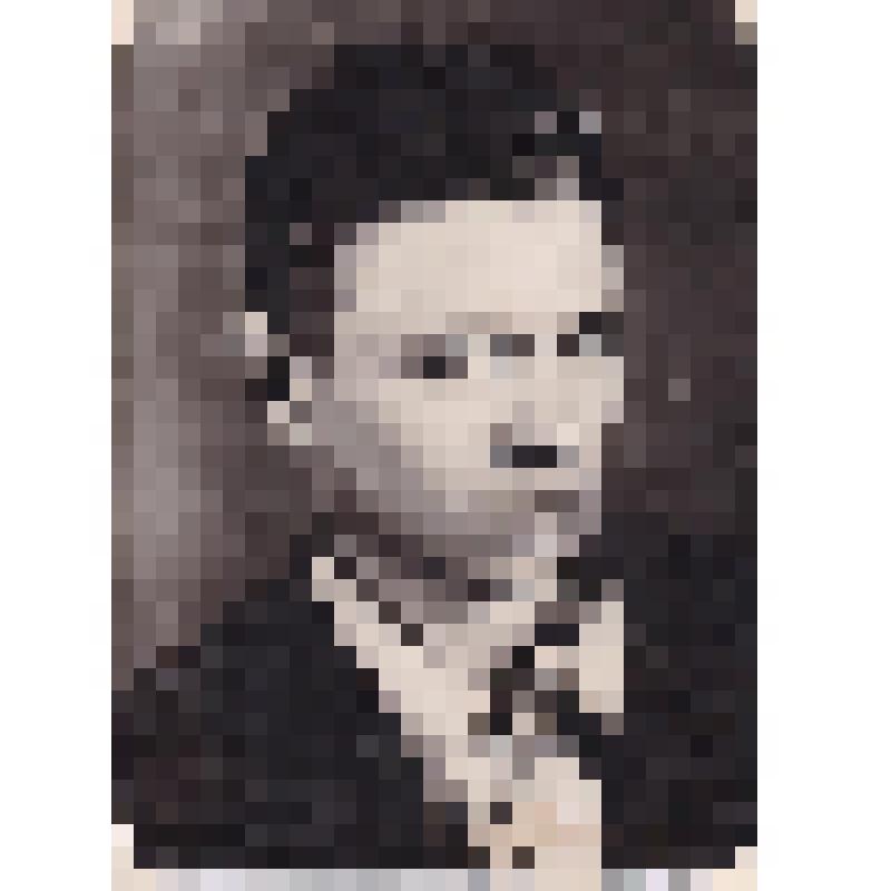 Пешков В.Ф., слесарь-стахановец цеха №2 Каслинского завода №193