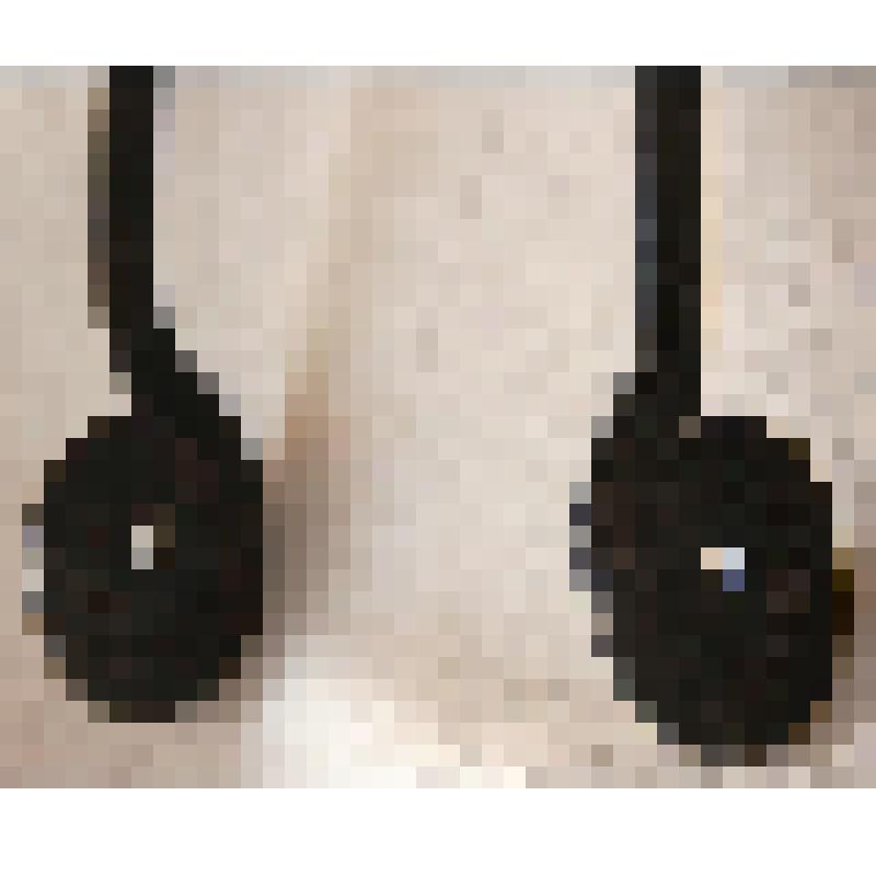 Домашняя хозяйственная утварь из дерева и металла. Щипцы для подкладывания угля в печь.Состоит из двух стержней , соединенных посредине шарниром