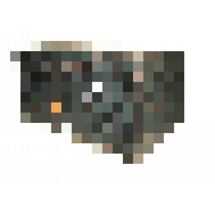 Сундук зелёно-синий, с двумя замками, обит полосами железа